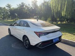 Hyundai Elantra 1.5L CVT Luxury - photo 6