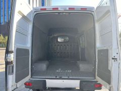 Iveco Daily 2020 2.8T V35 Van Dual Rear Wheels Medium Roof 3-Seater Euro VI - ფოტო 10