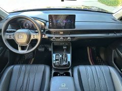 Honda CR-V 2023 240TURBO FWD Luxury 5-Seater - photo 7