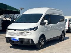 Maxus V70 2.0T Automatic Long Wheelbase Medium Roof Luxury Edition 9-seater - ფოტო 1