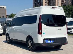Maxus V70 2.0T Automatic Long Wheelbase Medium Roof Luxury Edition 9-seater - ფოტო 6