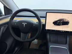 Tesla Model Y Rear-Wheel Drive - ფოტო 11