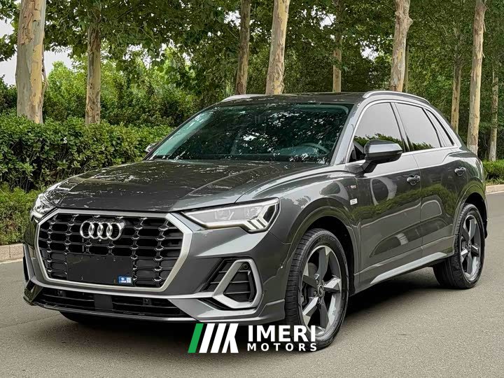 Audi Q3 35 TFSI Fashion Dynamic