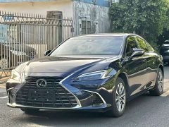 Lexus ES 200 Premium Edition - ფოტო 3