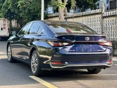 Lexus ES 200 Premium Edition - ფოტო 9