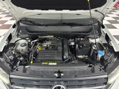 Volkswagen Touran 200TSI DSG Smart Connected Edition - photo 13