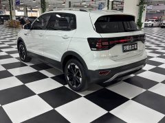 Volkswagen Touran 200TSI DSG Smart Connected Edition - photo 20