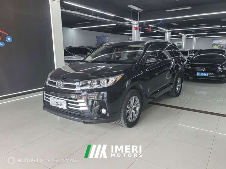 Toyota Highlander 2.0T AWD Elite 7-Seater - car from China