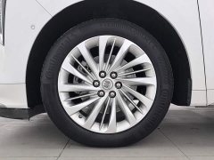 Buick Century 2.0T Six-Seat Yun Shi Edition - photo 17