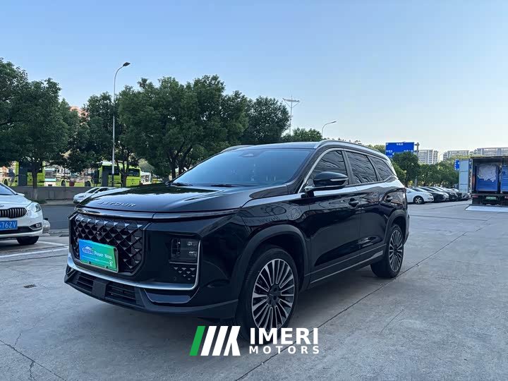 Jetour Jietu Shanhai L9 1.5TD 2DHT Pro 5-Seater - car from China