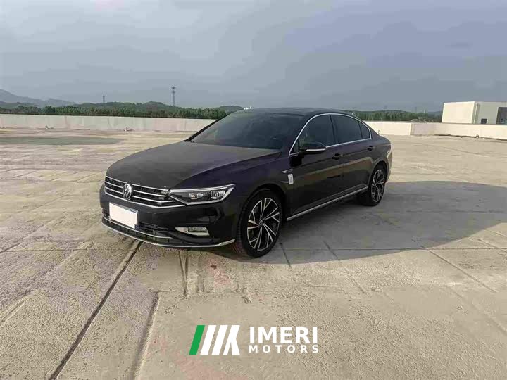 Volkswagen Magotan 2020 330TSI DSG Luxury - car from China