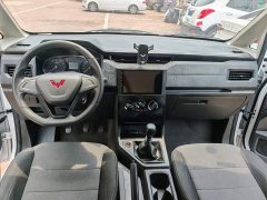 Wuling Hongguang PLUS 2020 1.5L Manual Standard 5-Seater - photo 2