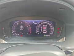 Honda Civic 240TURBO CVT Dynamic Edition - ფოტო 13