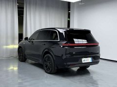 Li Auto L8 Pro - ფოტო 17