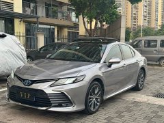 Toyota Camry Hybrid 2.5L HG Luxury - ფოტო 1