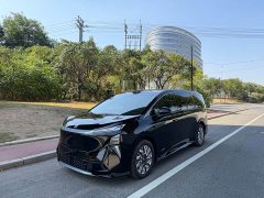 Buick Zhijing Shijia Luxury Edition - ფოტო 1