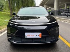 Li Auto L6 Pro - ფოტო 2