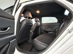 Hyundai Elantra 1.5L CVT 20th Anniversary Edition - ფოტო 15