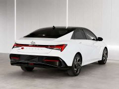 Hyundai Elantra 1.5L CVT Luxury - ფოტო 4