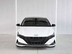 Hyundai Elantra 1.5L CVT Luxury - ფოტო 1