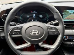 Hyundai Elantra 1.5L CVT Luxury - ფოტო 16
