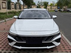 Hyundai Elantra 1.5L CVT Luxury - ფოტო 2