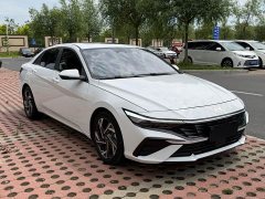 Hyundai Elantra 1.5L CVT Luxury - ფოტო 3