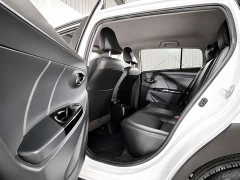 Toyota Yaris L Zhixuan X 1.5L CVT Luxury Plus - ფოტო 16