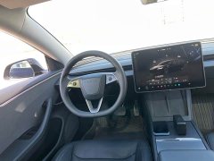 Tesla Model 3 2023 Rear-Wheel Drive - ფოტო 10