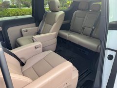Li Auto MEGA Home Family Edition - ფოტო 6