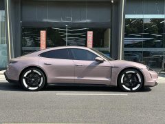 Porsche Taycan - ფოტო 3