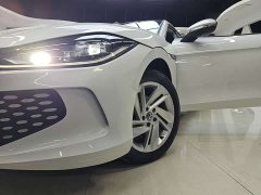 Volkswagen Lingdu L 280TSI DSG Dazzling Red Edition - ფოტო 13
