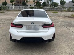 BMW 3 Series 330Li M Sport Night Edition Package - ფოტო 11