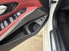BMW 3 Series 330Li M Sport Night Edition Package - ფოტო 7