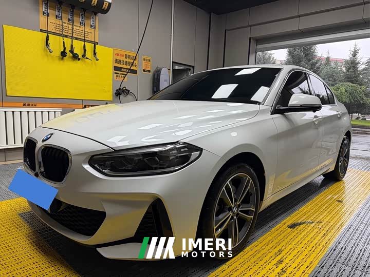BMW 1 Series 120i M Sport - ავტომობილი ჩინეთიდან