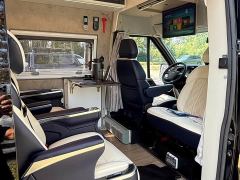 Ford New Transit 2.2T Automatic Logistics Vehicle Pro Medium Wheelbase 7-Seat High Roof - фото 14