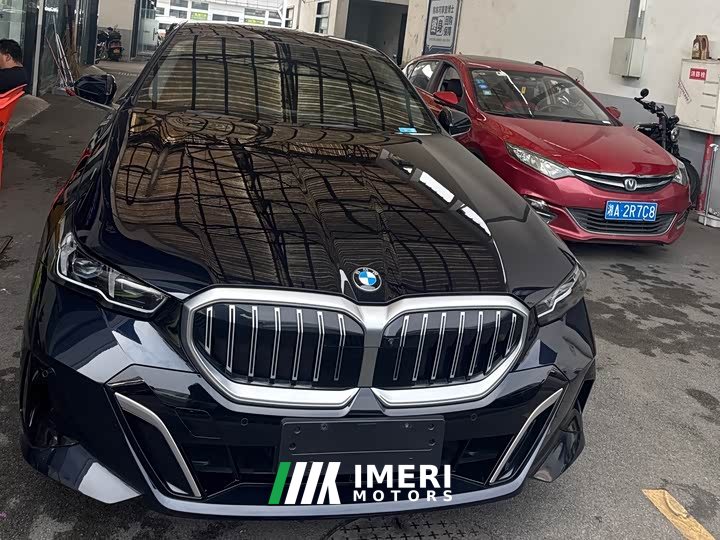 BMW 5 Series 530Li Luxury M Sport Package