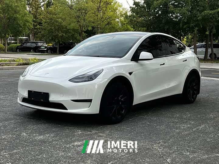 Tesla Model Y Facelift Long Range All-Wheel Drive 3D5 - ავტომობილი ჩინეთიდან