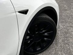 Tesla Model Y Facelift Long Range All-Wheel Drive 3D5 - ფოტო 10