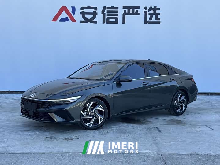 Hyundai Elantra 1.5L CVT Luxury