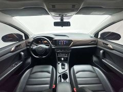 Volkswagen Touareg 280TSI FWD Luxury Edition - ფოტო 10