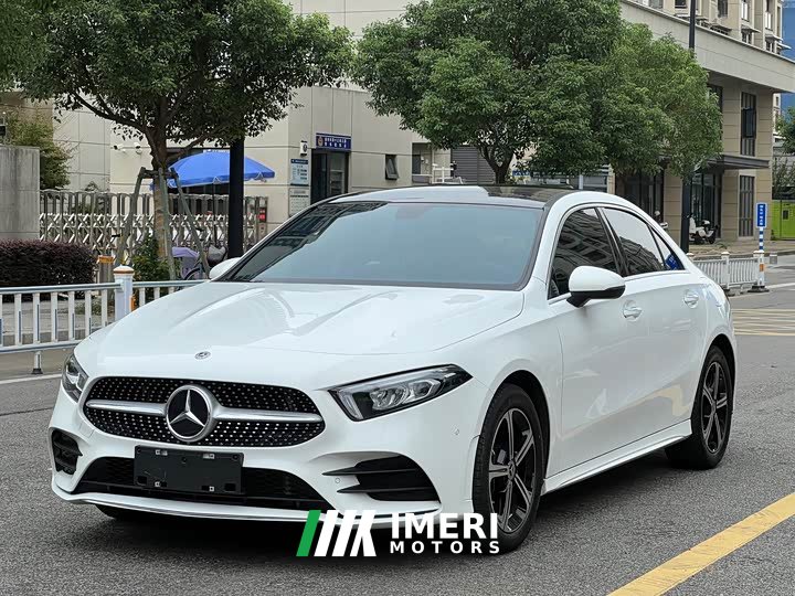Mercedes-Benz A-Class Facelift A 200 L Sport Sedan Fashion Edition