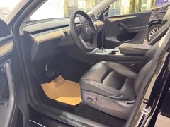 Tesla Model Y Rear-Wheel Drive - ფოტო 7