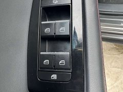 Mazda 3 Axela 2.0L Auto Obsidian Shining Edition - ფოტო 11