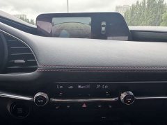 Mazda 3 Axela 2.0L Auto Obsidian Shining Edition - ფოტო 18