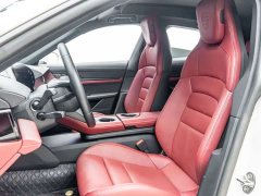 Porsche Taycan - ფოტო 13