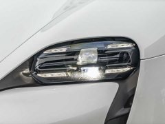 Porsche Taycan - ფოტო 7
