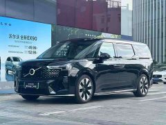 Volvo EM90 2025 Ultra Six-Seater - ფოტო 1