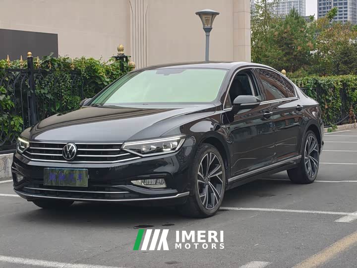 Volkswagen Magotan 330TSI DSG 30th Anniversary Edition - ავტომობილი ჩინეთიდან