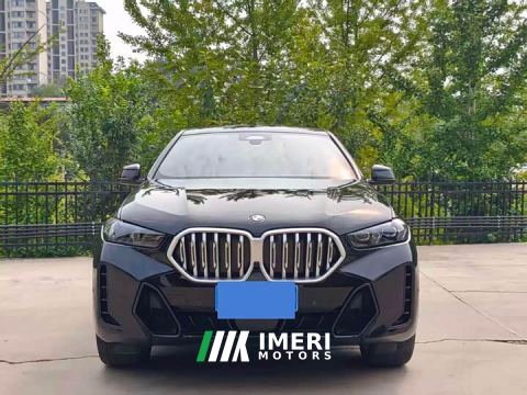 2023 BMW X6 xDrive30i M Sport Package